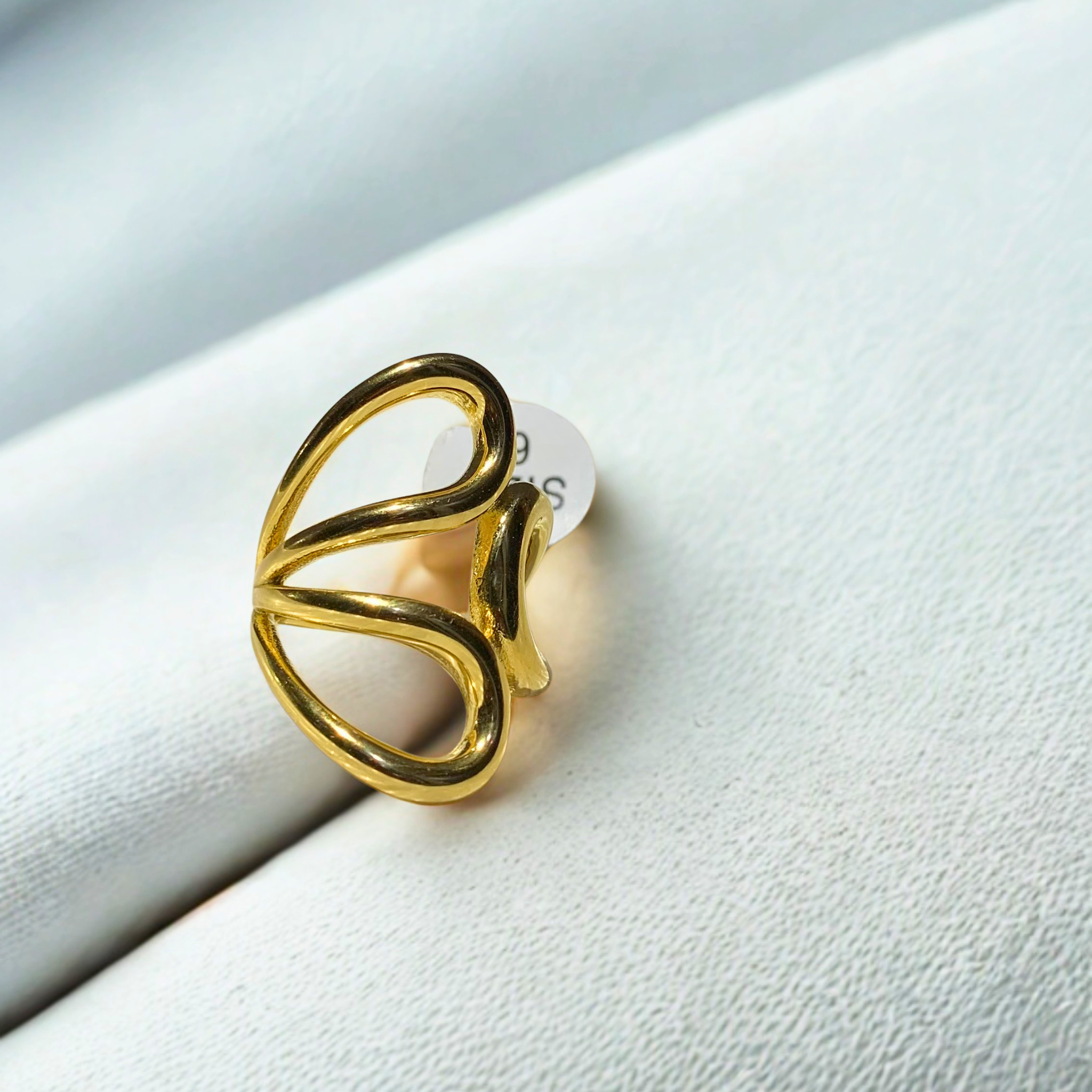 Abstract Butterfly Loop Ring